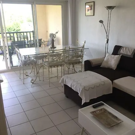 Loc-saint-tropez Апартаменты *