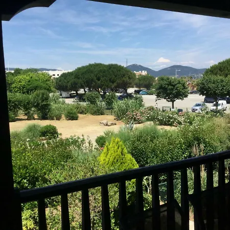 Loc-saint-tropez Apartment *